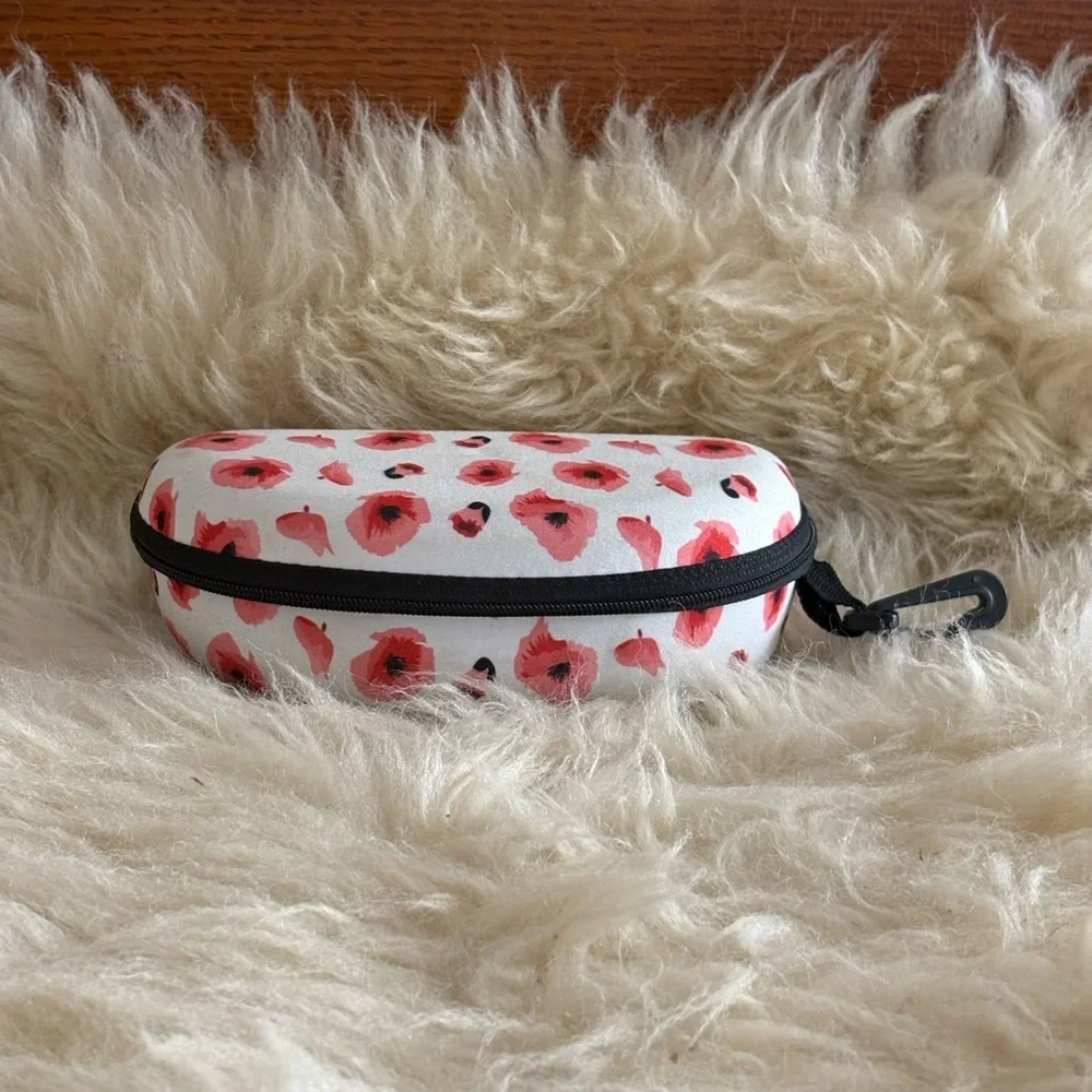 Red Floral Zippered Glasses Case